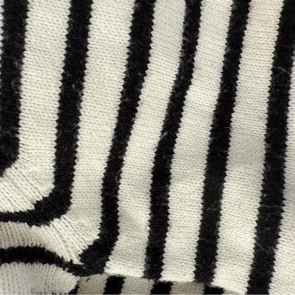Honey Belle Black and White Cardigan Sweater Sz Small - Picture 5 of 7